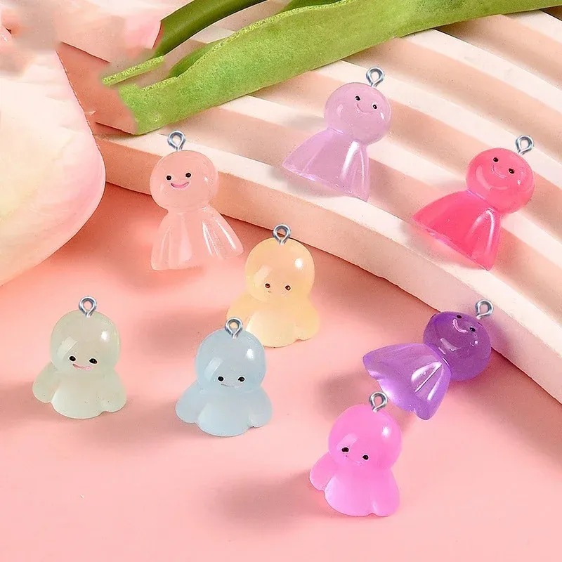 10Pcs Glow In Dark Cartoon Dol - Resin Craft Material 评论和价格