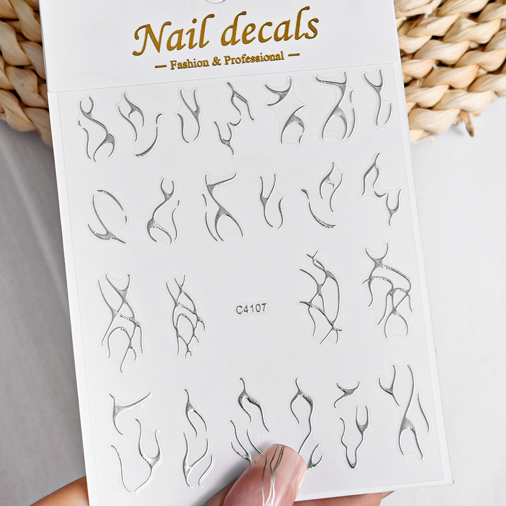 3D Silver Flame Nail Sticker G - Gold Foil Flakes 评论和价格